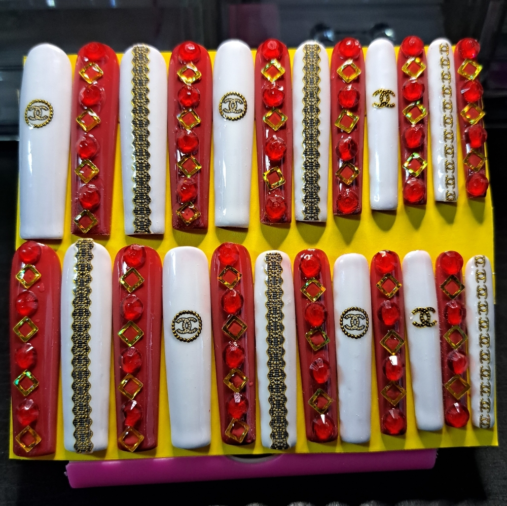 Chanel  3XL Press-on Nails